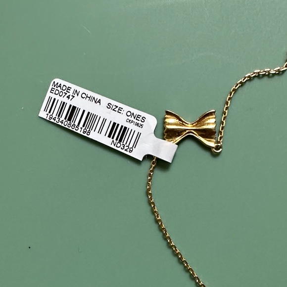 Madewell Gold Bowtie Pasta Pendant Necklace - Picture 5 of 5